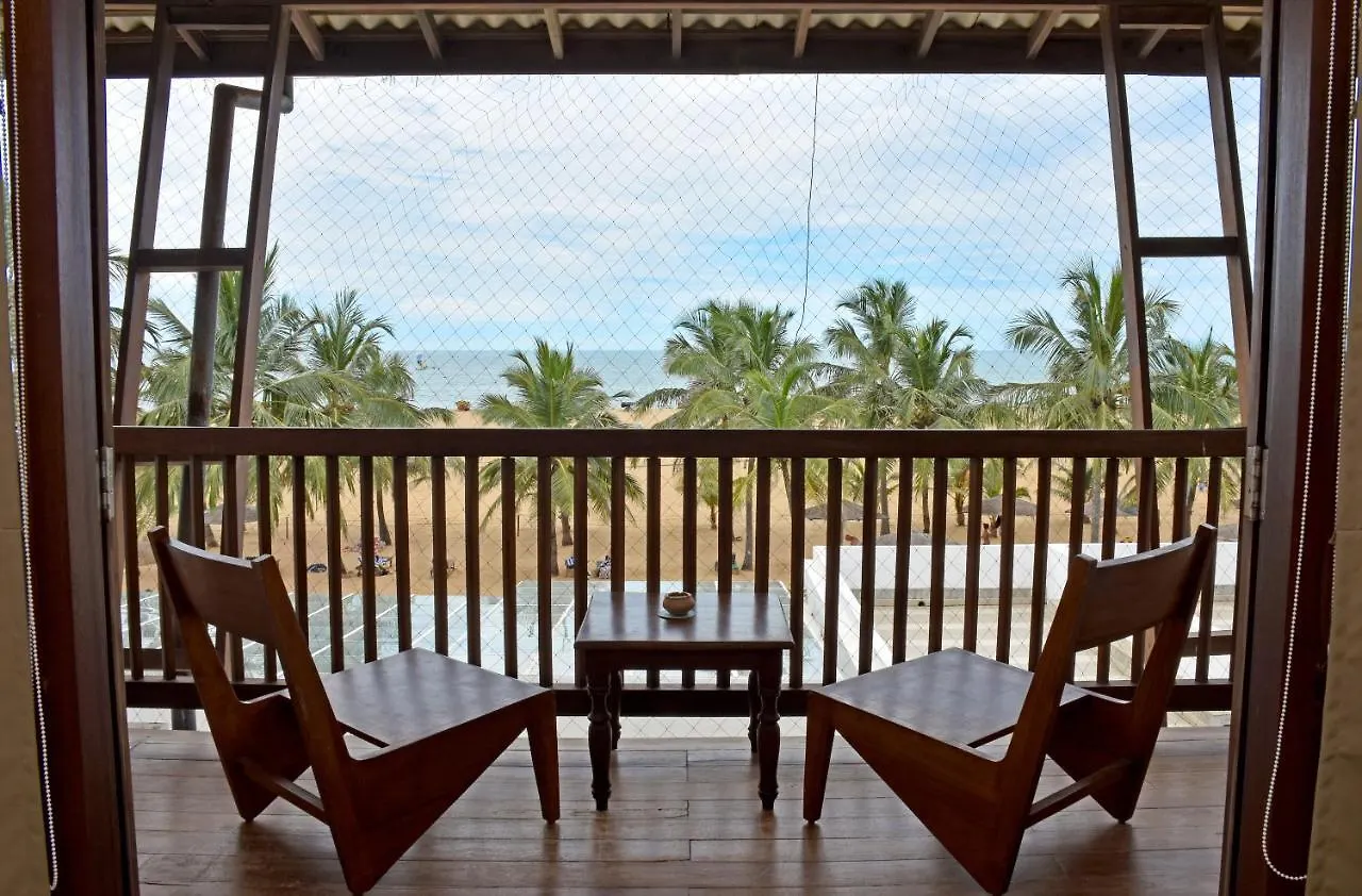 נגומבו Goldi Sands Hotel
